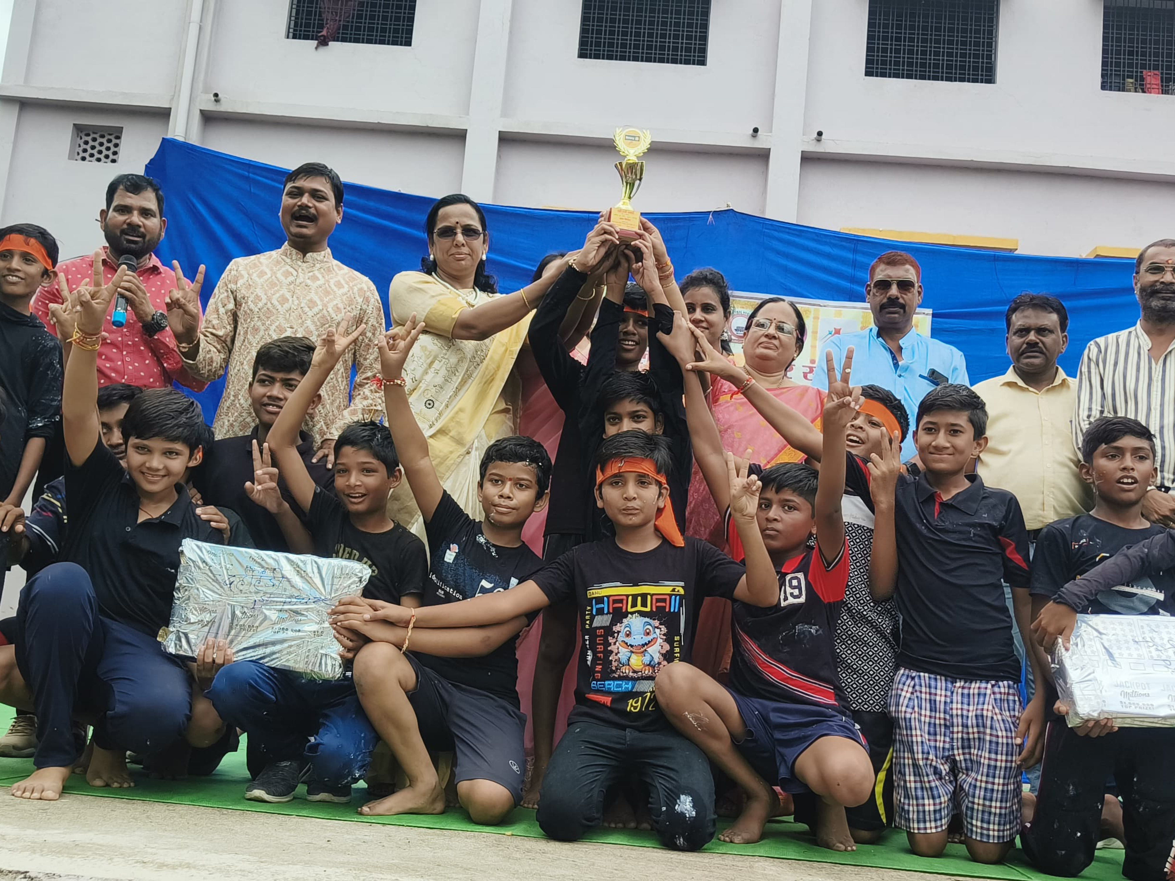 amit school sports images